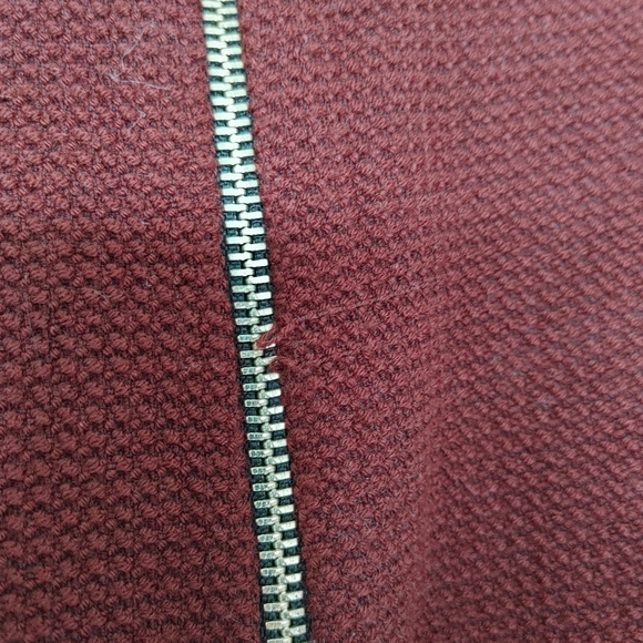 Zara Maroon knit top - Picture 6 of 6